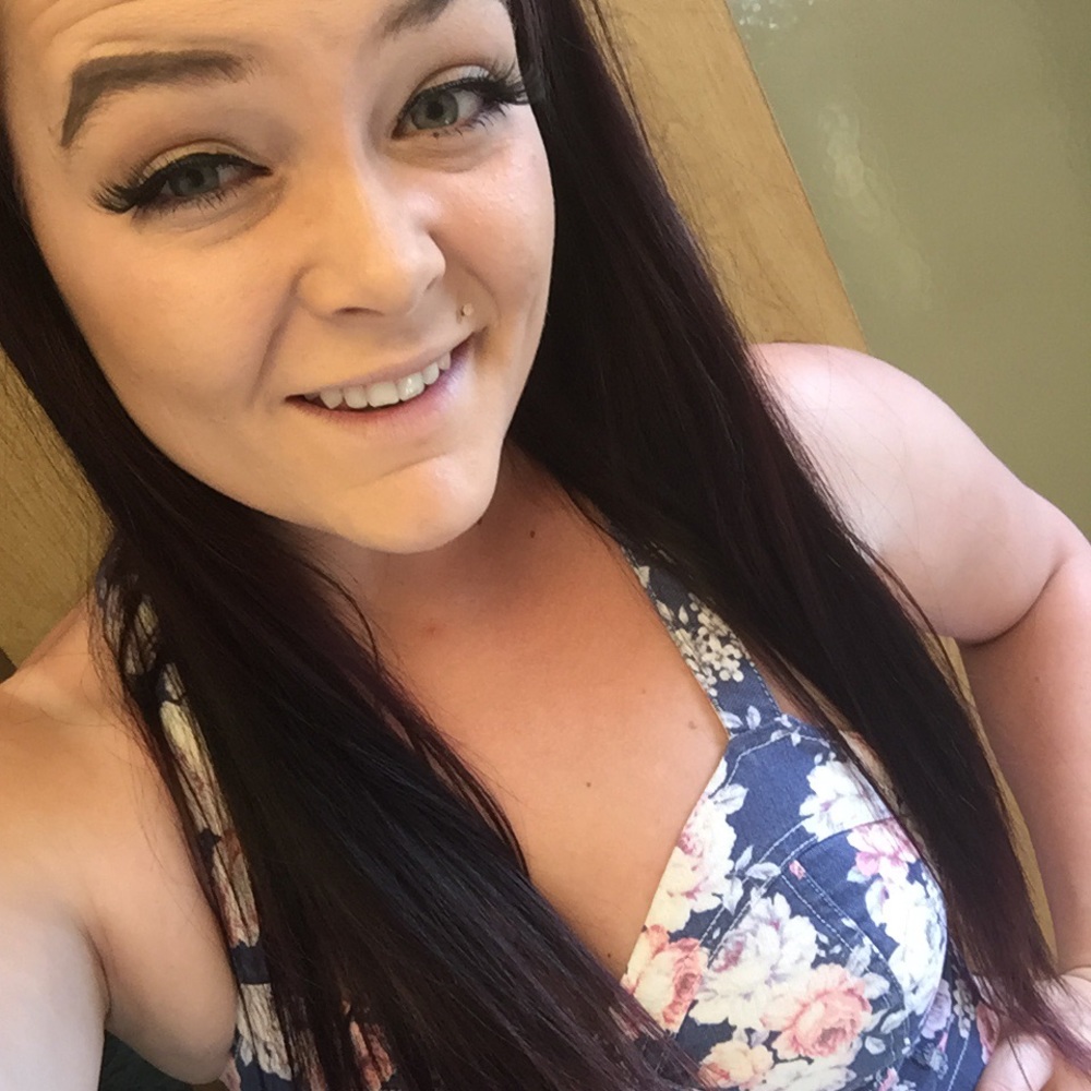 Meet your Posher, Naomi